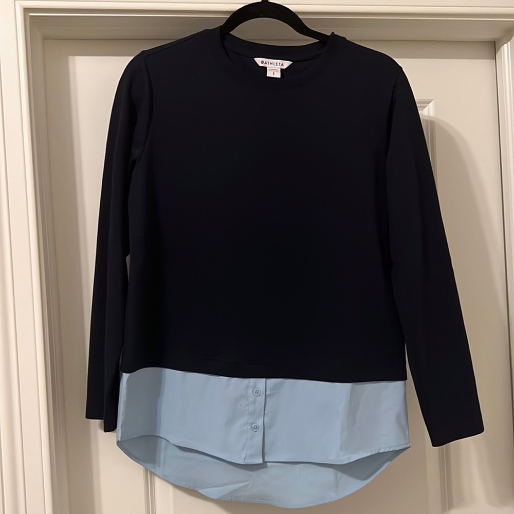 NWOT Athleta long sleeve sweatshirt/button down